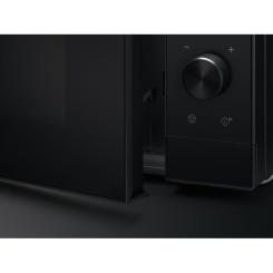 Микроволновая печь Electrolux EMZ725MMK Фото 3