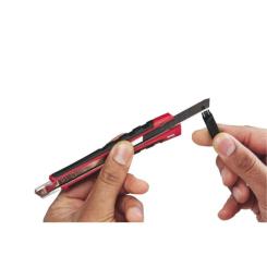 Нож монтажный Milwaukee висувний HEAVY DUTY, 9мм Фото 2