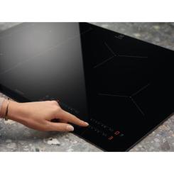 Варочная поверхность Electrolux EIT60443X Фото 1