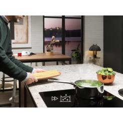 Варочная поверхность Electrolux EIT60443X Фото 5