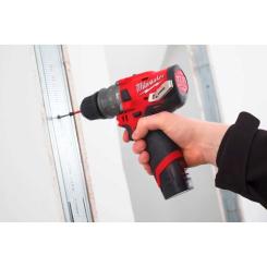 Шуруповерт Milwaukee M12 FPDX-202X, 37Нм, 2x2Ач, 2 насадки, кейс Фото 8
