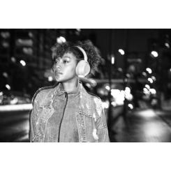 Наушники Sony Over-ear Ult Wear WHULT900N Off White Фото 4