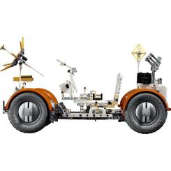 Конструктор LEGO Technic Лунный автомобиль NASA Apollo Фото 2