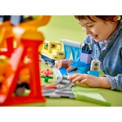 Конструктор LEGO DUPLO Town Большой интерактивный общественный поез Фото 10