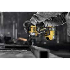 Набор электроинструментов DeWALT DCK2200H2T Фото 10