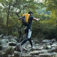 Рюкзак туристический Naturehike водонепроникний NH21FSB04 40л бежевий Фото 5