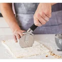Нож для пиццы KitchenAid Classic 24 см чорний Фото 4