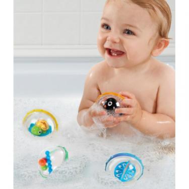 Игрушка для ванной Munchkin Плаваючі бульбашки (пінгвін з оранжевою кулею) Фото 4