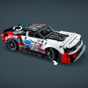 Конструктор LEGO Technic NASCAR Next Gen Chevrolet Camaro ZL1 672 д Фото 3