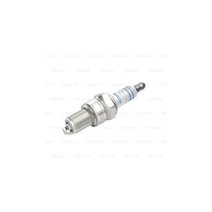 Свеча зажигания Bosch 0 242 235 707 Фото