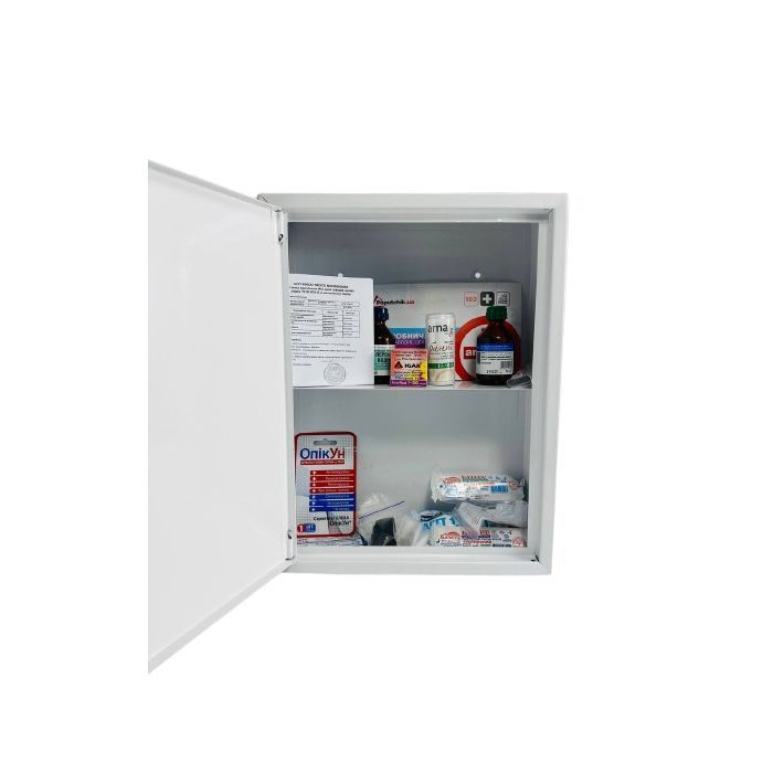 Автомобильная аптечка Poputchik 02-079-IS Фото