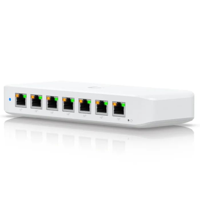 Коммутатор сетевой Ubiquiti USW-ULTRA-210W Фото
